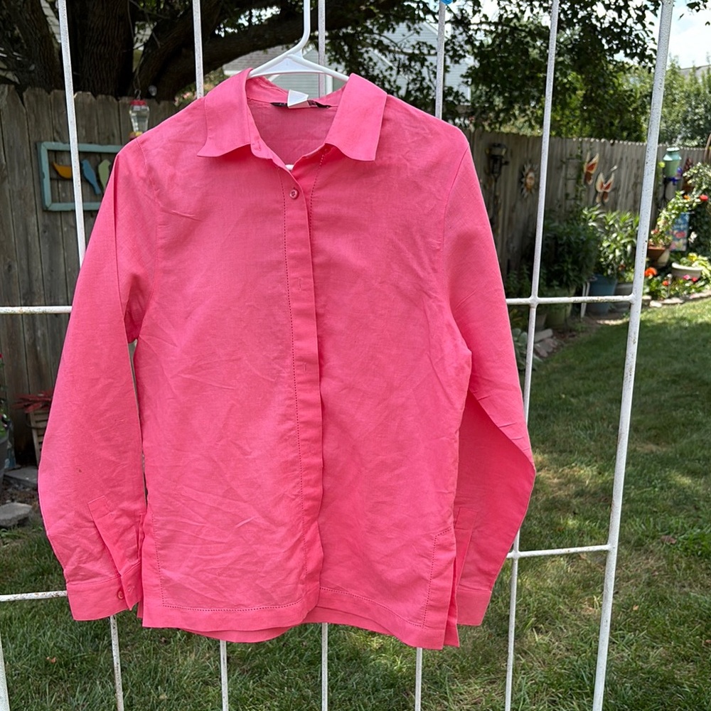 Vibrant Pink Cropped Button Down Shirt